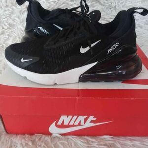Nike Airmax 270s